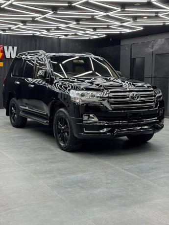 toyota-land-cruiser-1999-uplift-2020-model-big-2