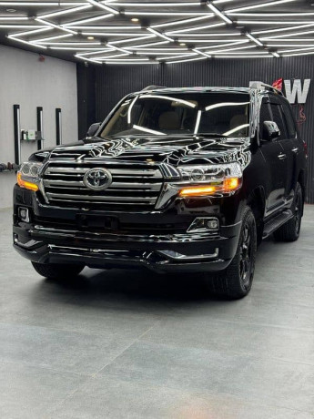 toyota-land-cruiser-1999-uplift-2020-model-big-1