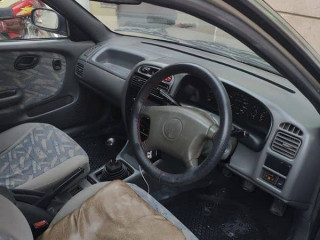suzuki-baleno-2005