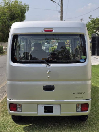 suzuki-every-2020-big-3