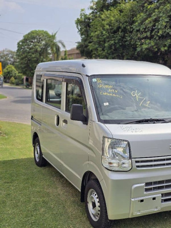 suzuki-every-2020-big-1