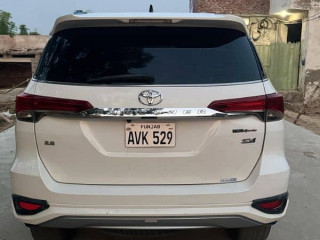toyota-fortuner-sigma-2021