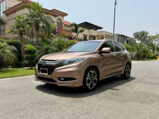 honda-vezel-z-package-full-option