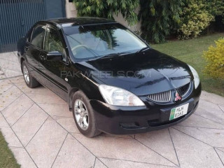 mitsubishi-lancer-2005