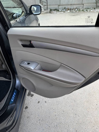 honda-city-aspire-15-manual-total-geniun-big-8