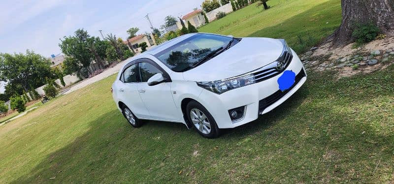 toyota-corolla-2014-altis-grande-18-automatic-register-in-2015-big-0