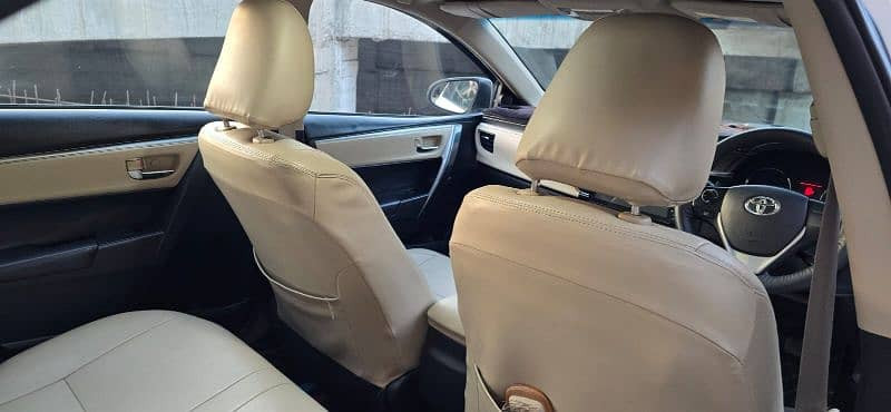 toyota-corolla-2014-altis-grande-18-automatic-register-in-2015-big-14