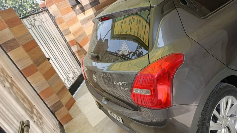 suzuki-swift-2022-big-2