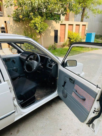 suzuki-mehran-vxr-2017-big-6
