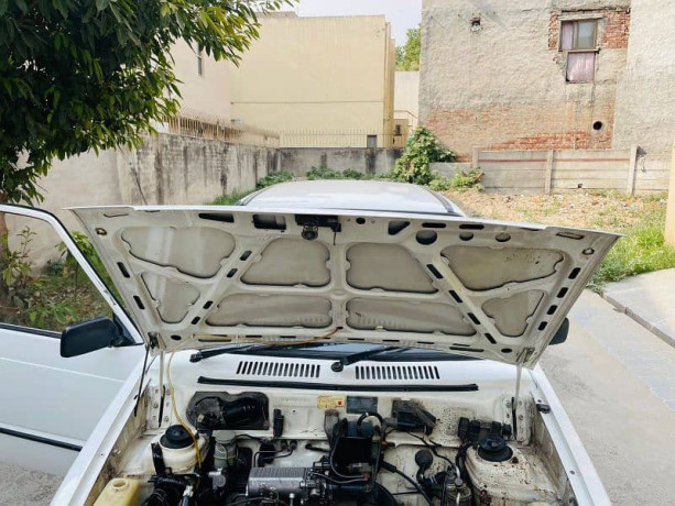 suzuki-mehran-vxr-2017-big-9