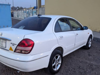 nissan-sunny-2010