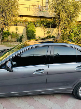 mercedes-c-class-2007-with-sunroof-and-beige-room-2014-registered-big-8
