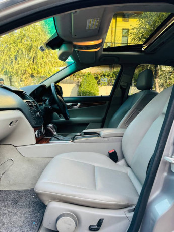 mercedes-c-class-2007-with-sunroof-and-beige-room-2014-registered-big-9