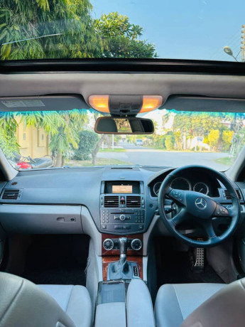 mercedes-c-class-2007-with-sunroof-and-beige-room-2014-registered-big-1
