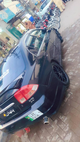 honda-civic-2004-vti-orirl-prosmatic-black-pearl-expensive-alloyrim-big-5