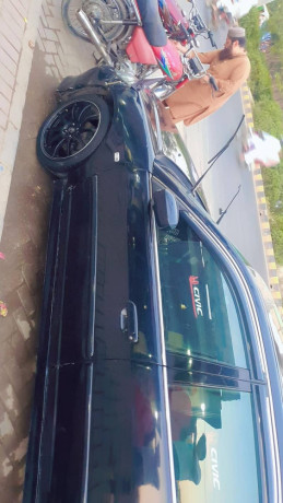 honda-civic-2004-vti-orirl-prosmatic-black-pearl-expensive-alloyrim-big-13