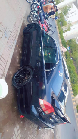 honda-civic-2004-vti-orirl-prosmatic-black-pearl-expensive-alloyrim-big-4