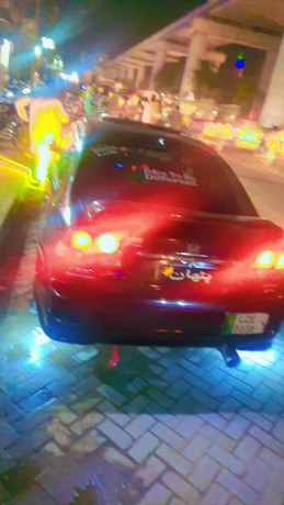 honda-civic-2004-vti-orirl-prosmatic-black-pearl-expensive-alloyrim-big-10