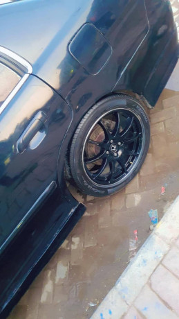 honda-civic-2004-vti-orirl-prosmatic-black-pearl-expensive-alloyrim-big-8