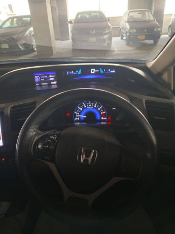 honda-civic-vti-2013-model-like-new-car-big-11