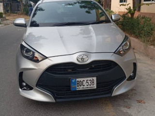 toyota-yaris-hatch-back-model-20202324