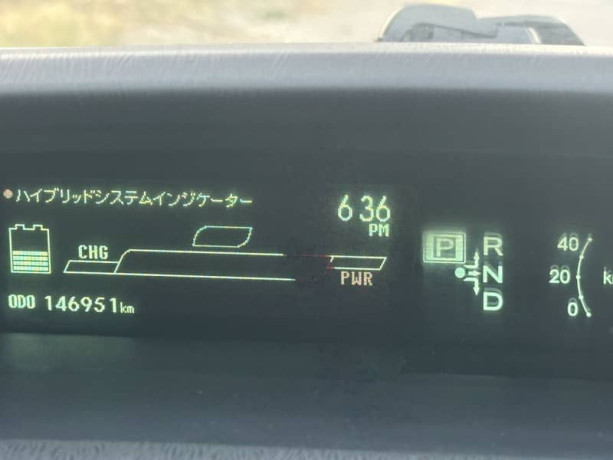 toyota-prius-sled-2011-import-2014-big-6