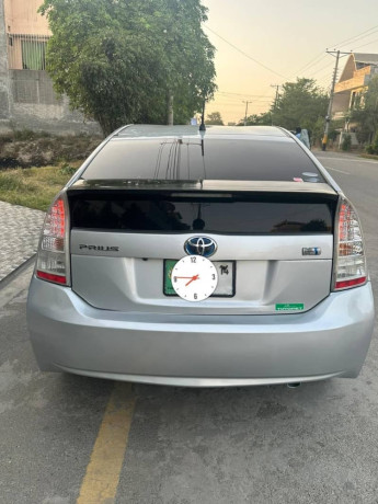 toyota-prius-sled-2011-import-2014-big-2