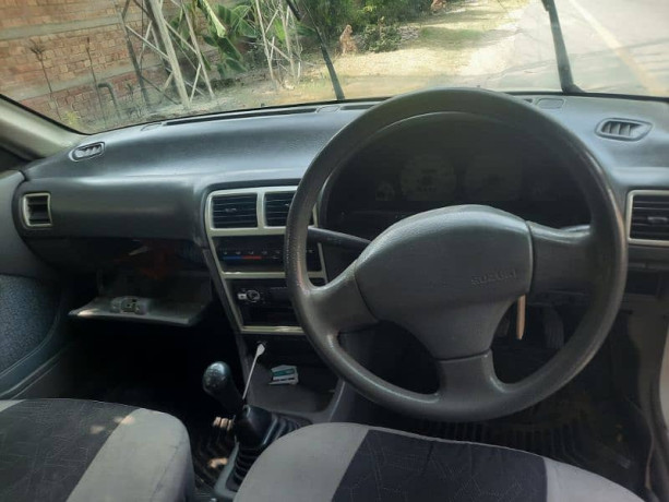 suzuki-cultus-vxl-2009-big-12