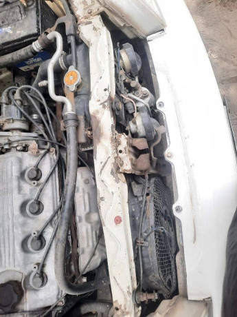 suzuki-cultus-vxl-2009-big-15