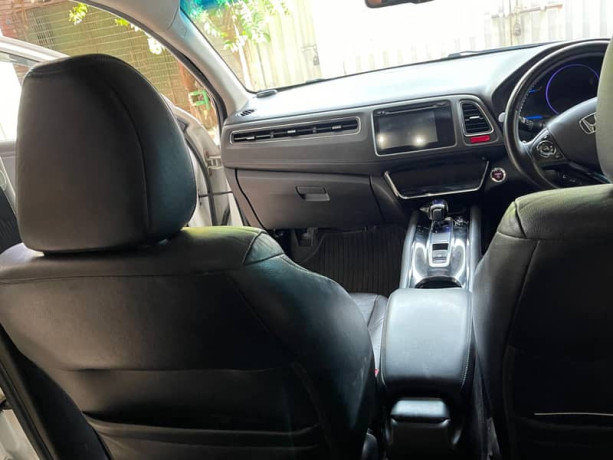 honda-vezal-z-sensing-package-1516-big-12
