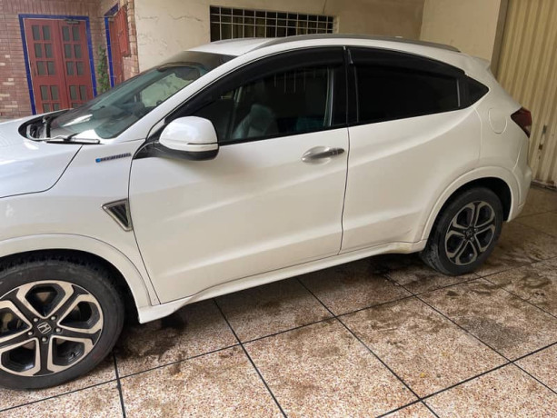 honda-vezal-z-sensing-package-1516-big-13