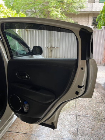 honda-vezal-z-sensing-package-1516-big-10