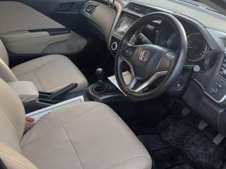 honda-city-ivtec-2022