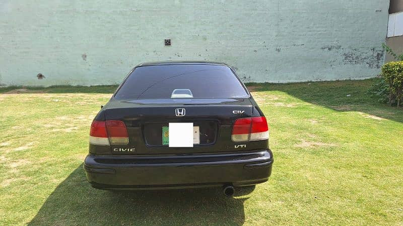 honda-civic-vti-1998-big-3