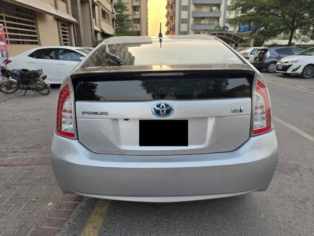 toyota-prius-2014-import-and-registration-2017-big-1