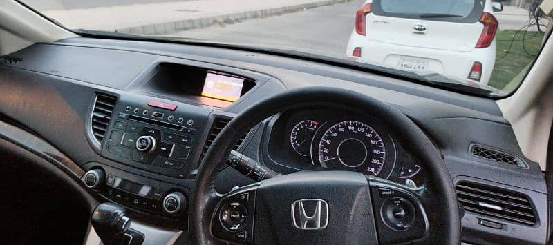 honda-cr-v-2012-big-10