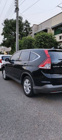 honda-cr-v-2012-big-7