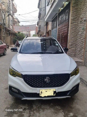 mg-zs-2021-big-0