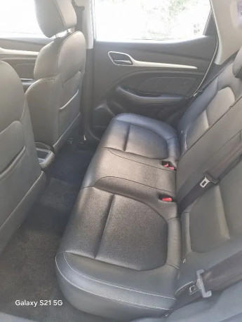 mg-zs-2021-big-6
