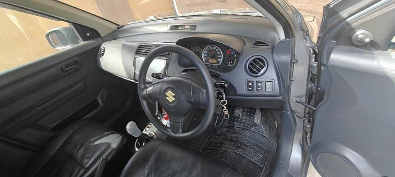suzuki-swift-2012-big-9