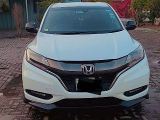 honda-vezel-2016-2017