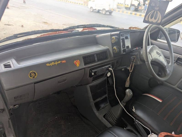 suzuki-mehran-vx-2015-big-11