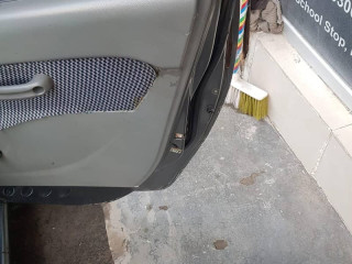 totally-family-used-car-very-expensive-alloy-rims