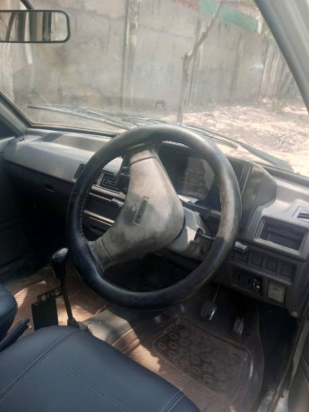 suzuki-mehran-vx-2009-big-9