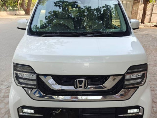 model-2021-import-2025