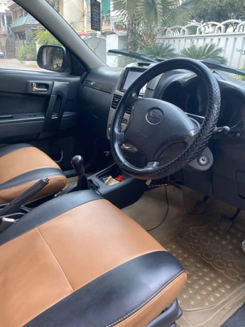 daihatsu-terios-kid-2010-big-6