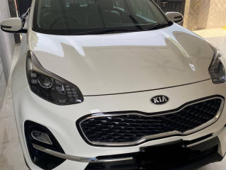 kia-sportage-2024-white-color