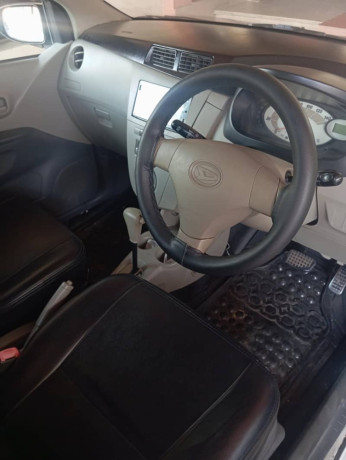 daihatsu-mira-2008-big-4