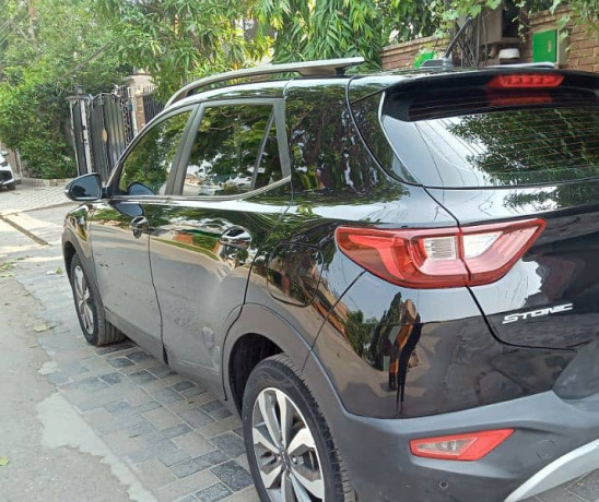 kia-stonic-ex-model-2022-big-5