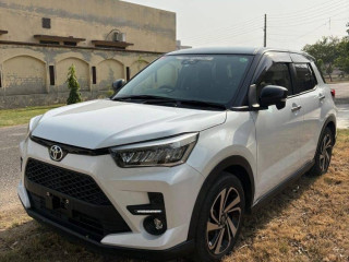 toyota-raize-z-package-fresh-import-2025